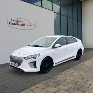 Hyundai IONIQ Style, Navi, LED, R.Kamera, ACC, Winter-p., Climatronic, polar white / sol (weiss)