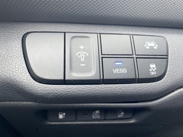 Hyundai IONIQ Style, Navi, LED, R.Kamera, ACC, Winter-p., Climatronic, polar white / sol (weiss) – Bild 17