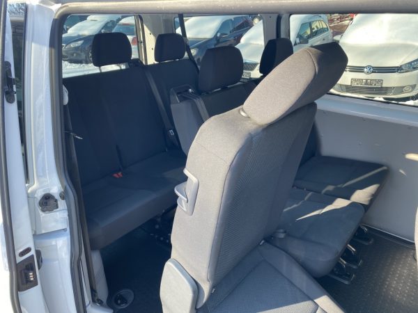 VW T6 Kombi 2.0 TDI, Klima, 2x Schiebetür, Sitzheizung, PDC, candy-weiß – Bild 10