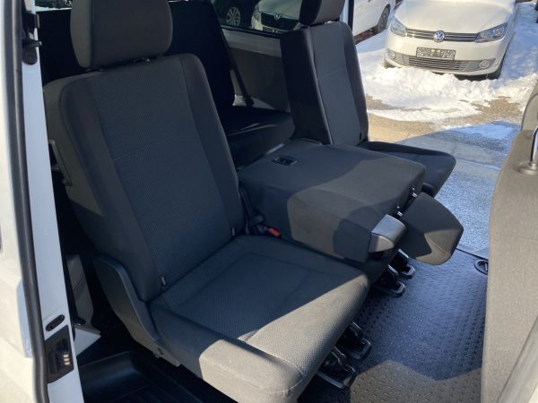 VW T6 Kombi 2.0 TDI, Klima, 2x Schiebetür, Sitzheizung, PDC, candy-weiß – Bild 17