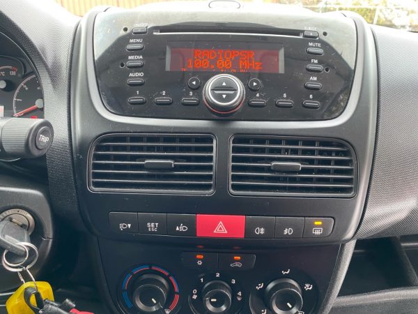 Opel Combo D Kasten L2 2,4t 1.6 CDTI , Klima, NSW, polarweiss – Bild 11