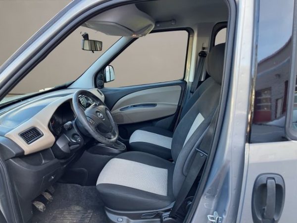 Opel Combo Edition, Klima, PDC, Tempomat, Sitzheizung, muskatgrau/muskat braun(m2) – Bild 9