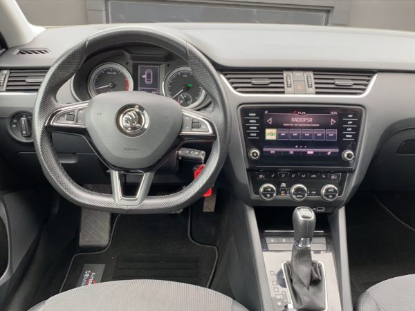 Skoda Octavia Combi Style 1.5 TSI, Climatic, Tempomat, Sitzheizung, race-blau metallic – Bild 13