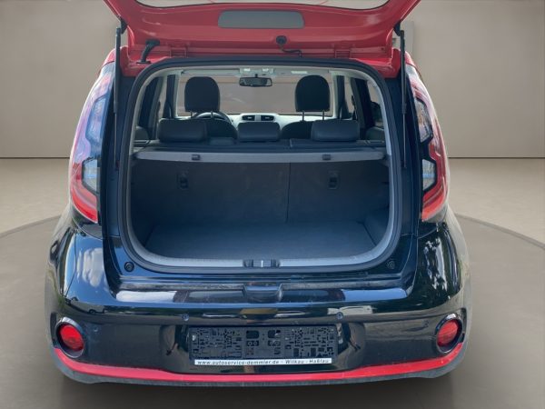 Kia Soul EV, (abr) cassisschwarz (dach:rot) – Bild 17