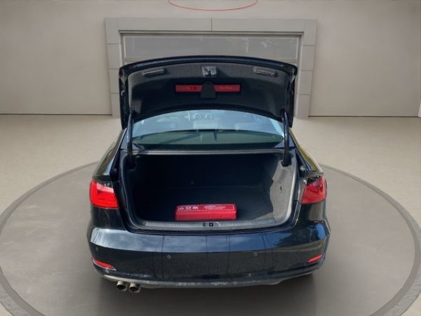 Audi A3 Xenon, Klimaautomatik, Parksensoren, brillantschwarz – Bild 17