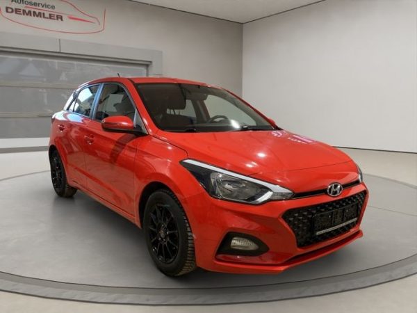 Hyundai i20 Select, Klimaanlage, Multifunktion, wenig KM, tomato red / sol (rot) – Bild 3
