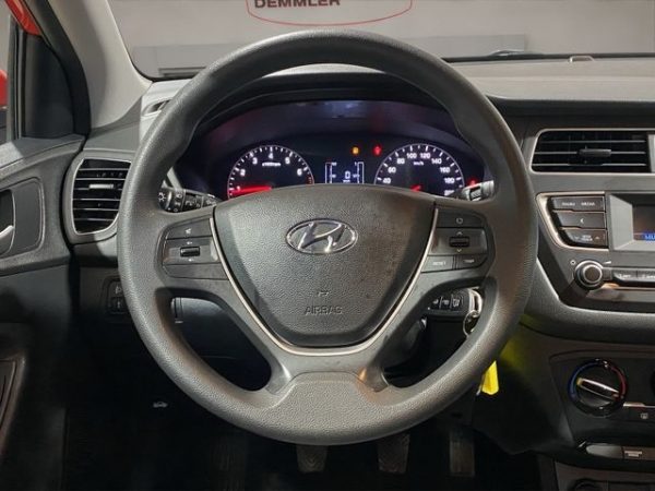 Hyundai i20 Select, Klimaanlage, Multifunktion, wenig KM, tomato red / sol (rot) – Bild 10
