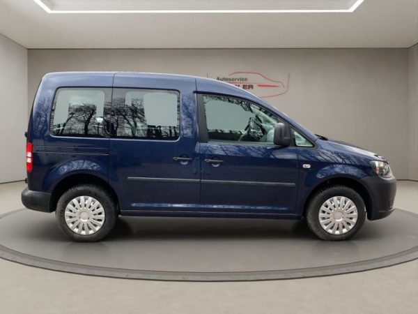 VW Caddy Klima, Parksensoren, Anhängerkupplung, night blue metallic (blau) – Bild 3