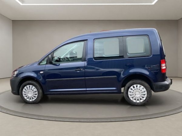 VW Caddy Klima, Parksensoren, Anhängerkupplung, night blue metallic (blau) – Bild 7