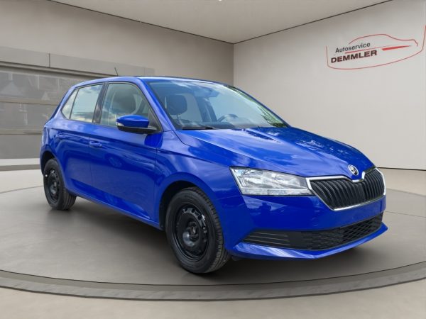 Skoda Fabia Cool Plus 1.0 MPI, Klimaanlage, MP3, energy-blau – Bild 3