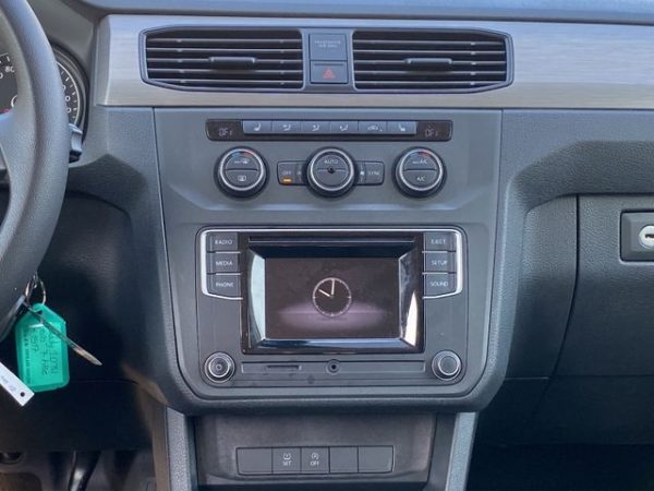 VW Caddy 7-Sitzer, Climatronic, AHK, Tempomat, Sitzheiz, candy-weiß – Bild 13
