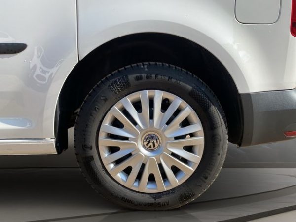 VW Caddy 7-Sitzer, Climatronic, AHK, Tempomat, Sitzheiz, candy-weiß – Bild 17