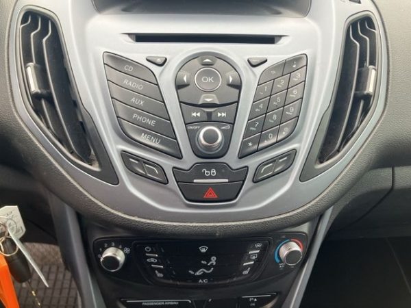 Ford B-Max Edition, Klima, Winter-Paket, Parksensoren, indic-blau metallic – Bild 14