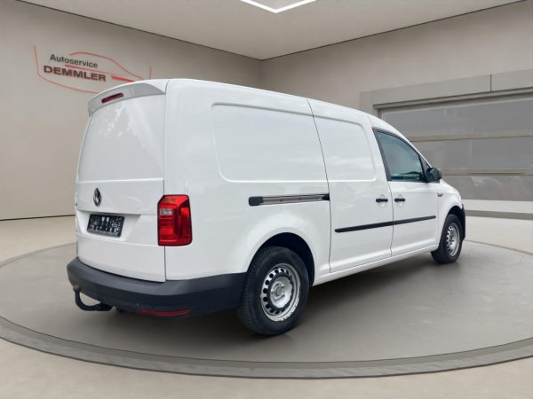 VW Caddy Maxi, Klima, AHK, Tempomat, PDC, Regalsystem, candy-weiß – Bild 5