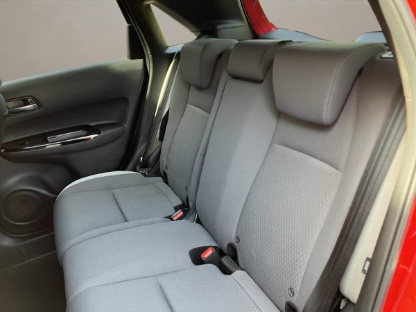 Honda Jazz 1.5 i-MMD Hybrid Crosstar Executive, Vollausstattung, premium crystal red (rot) – Bild 12