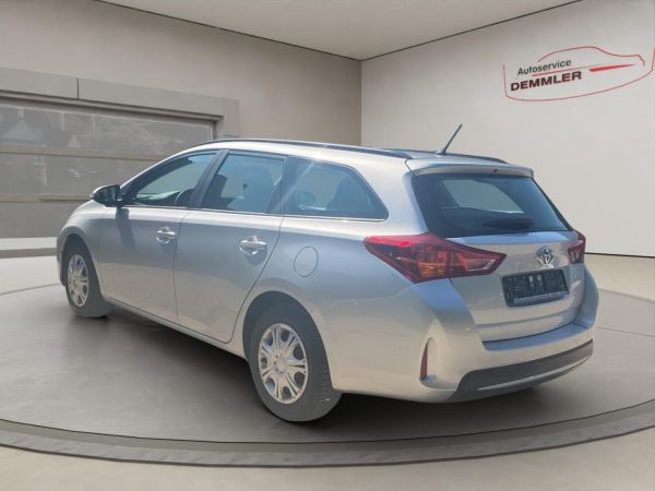 Toyota Auris Touring Sports, Klimaautomatik, R.-Kamera, silver metallic (silber) – Bild 7