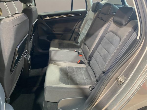 VW Golf Sportsvan VII Highline, Xenon, Climatronic, Sitzheizung, PDC, limestone grey metallic (grau) – Bild 12