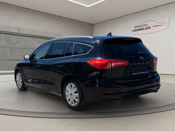 Ford Focus Cool+Connect, Climatronic, NAVI, Tempomat, Winter-P., iridium-schwarz metallic – Bild 7