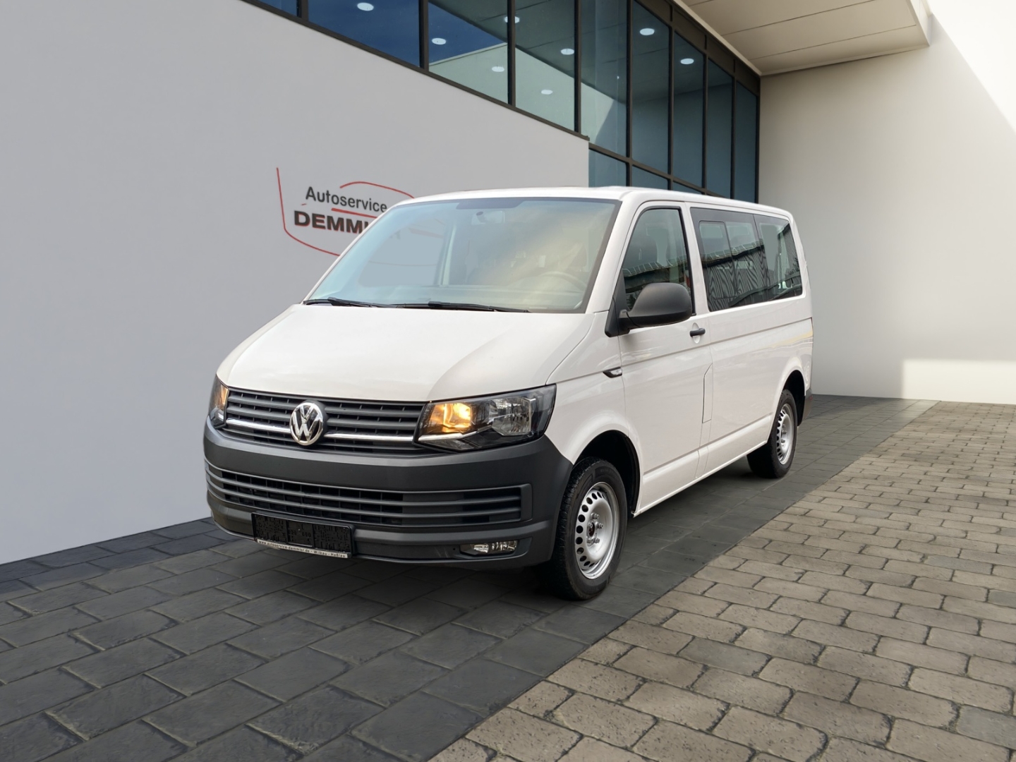 VW T6 Kombi 2.0 TDI,Motor NEU!,Klima,Anfahrassistent,Nebelscheinwerfer, candy-weiß