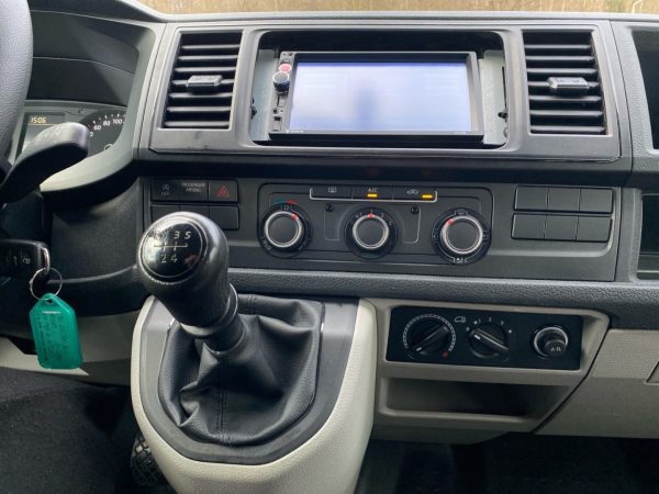 VW T6 Kombi 2.0 TDI,Motor NEU!,Klima,Anfahrassistent,Nebelscheinwerfer, candy-weiß – Bild 8