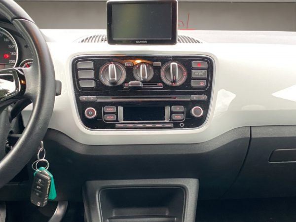 VW up! club 1.0, Klimaanlage, Navi, Radio MP3, pure white (weiss) – Bild 14