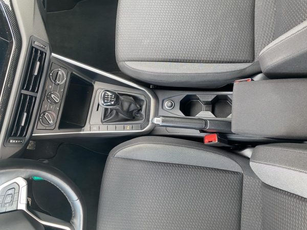VW Taigo Life, LED, Klima, Sitzheizung, PDC, Spurassistent, ascotgrau – Bild 13