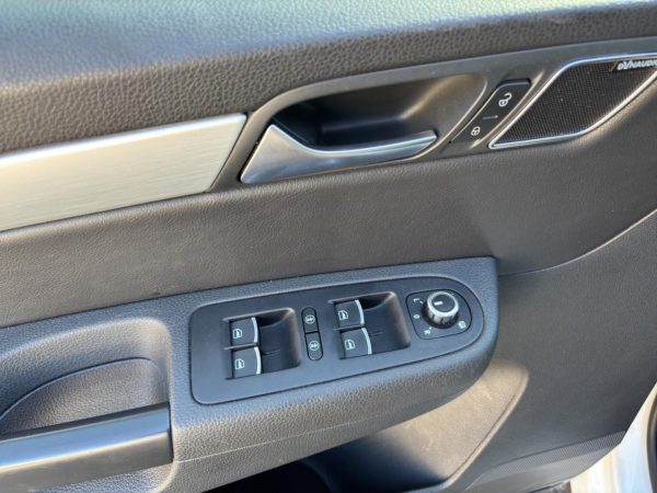 VW Sharan Highline 2.0 TDI,Pano-Dach,Navi,AHK,Winter-Paket, oryxweiß perlmutteffekt – Bild 15