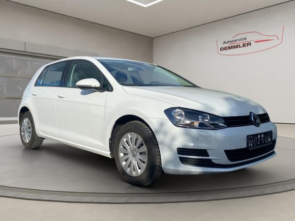VW Golf VII 1.2 TSI, Climatronic,AHK,Sitzheizung,Parksensoren, pure white (weiss) – Bild 3