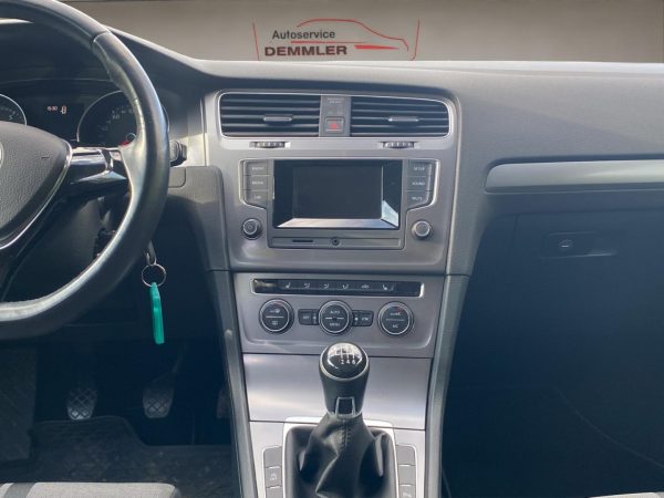 VW Golf VII 1.2 TSI, Climatronic,AHK,Sitzheizung,Parksensoren, pure white (weiss) – Bild 14