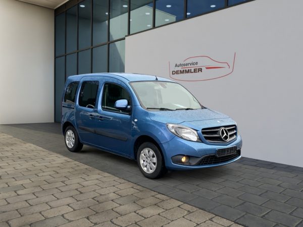 Mercedes-Benz Citan CDI lang, Klima, Anhängerkupplung, NSW, kornelitblau metallic – Bild 5