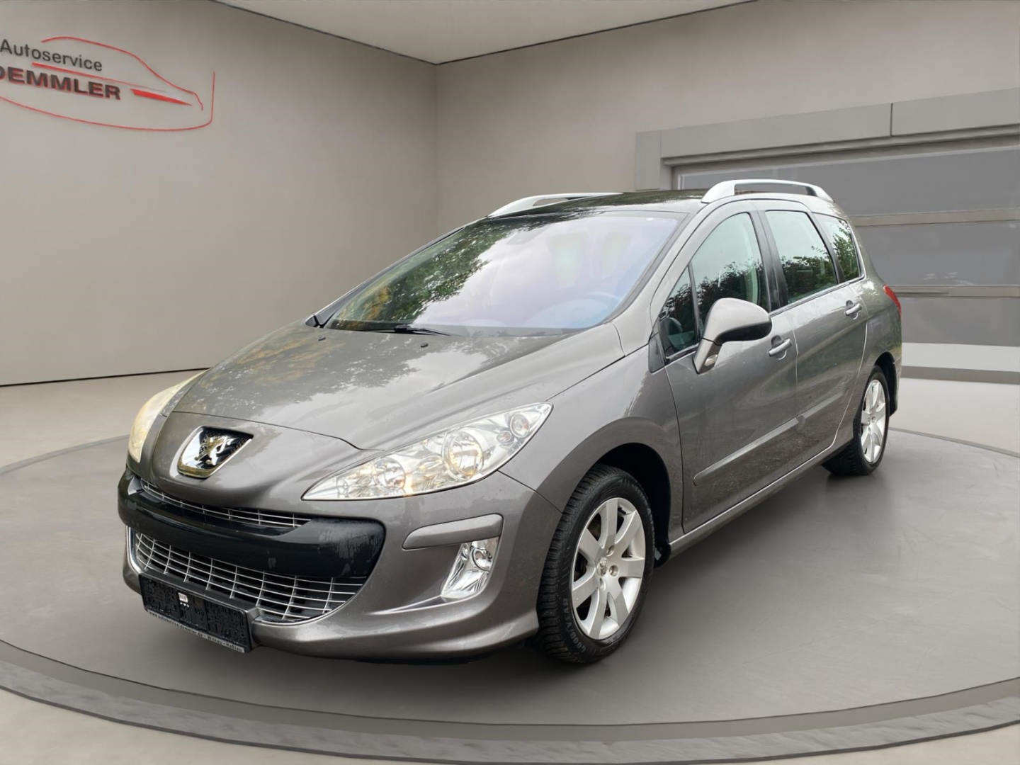 Peugeot 308 SW Sport, Panorama-Dach, Tempomat, Klima, lackierung moondust/metallic-lackierung mit schutzlack (silber)