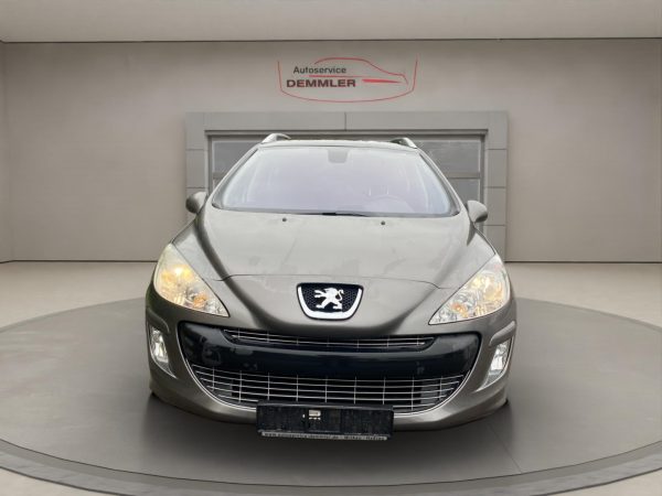 Peugeot 308 SW Sport, Panorama-Dach, Tempomat, Klima, lackierung moondust/metallic-lackierung mit schutzlack (silber) – Bild 2