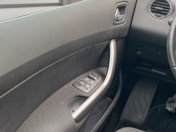 Peugeot 308 SW Sport, Panorama-Dach, Tempomat, Klima, lackierung moondust/metallic-lackierung mit schutzlack (silber) – Bild 15