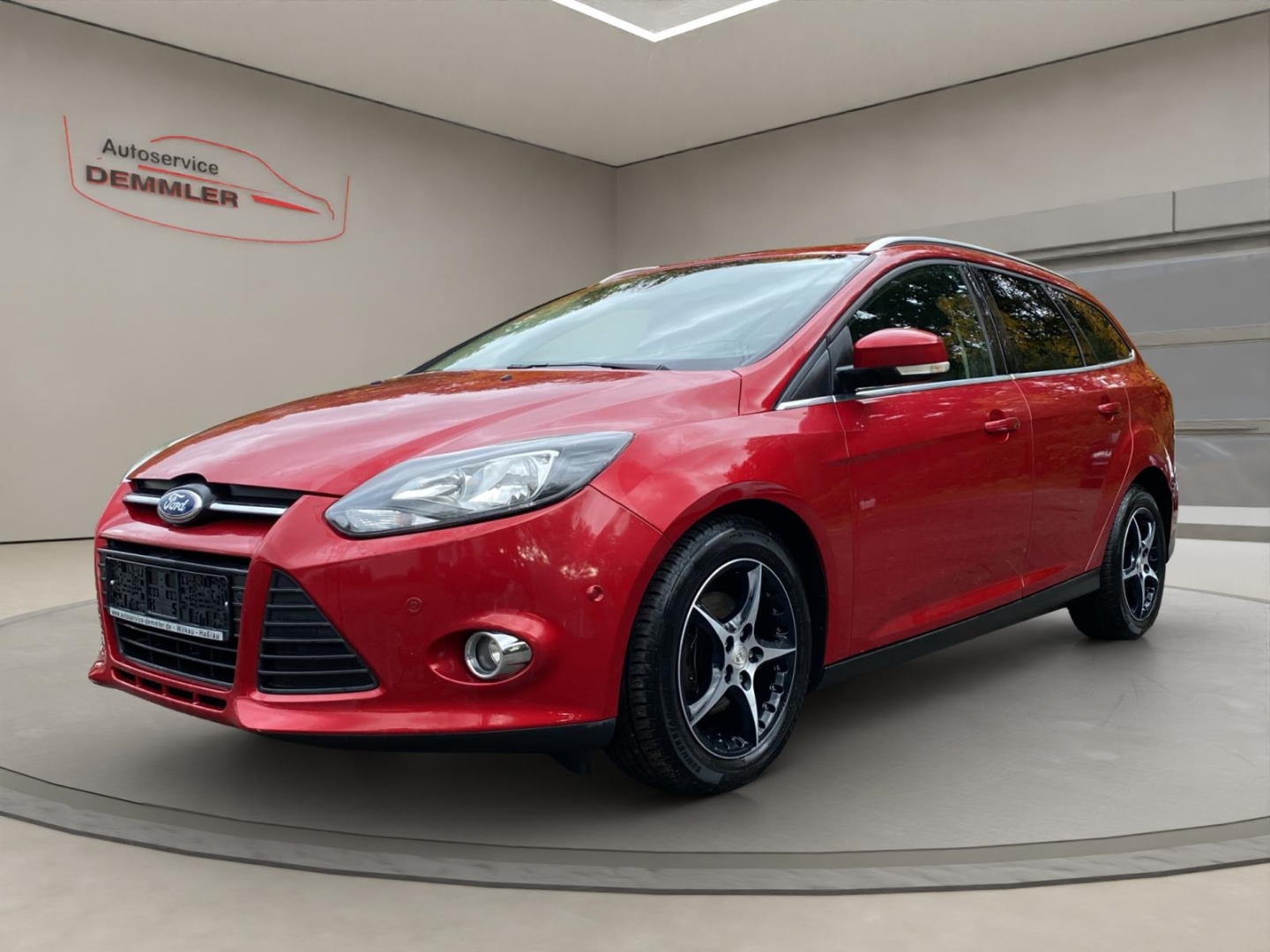Ford Focus Champions Edition,Navi,Climatronic,Winter-P., candy-rot metallic
