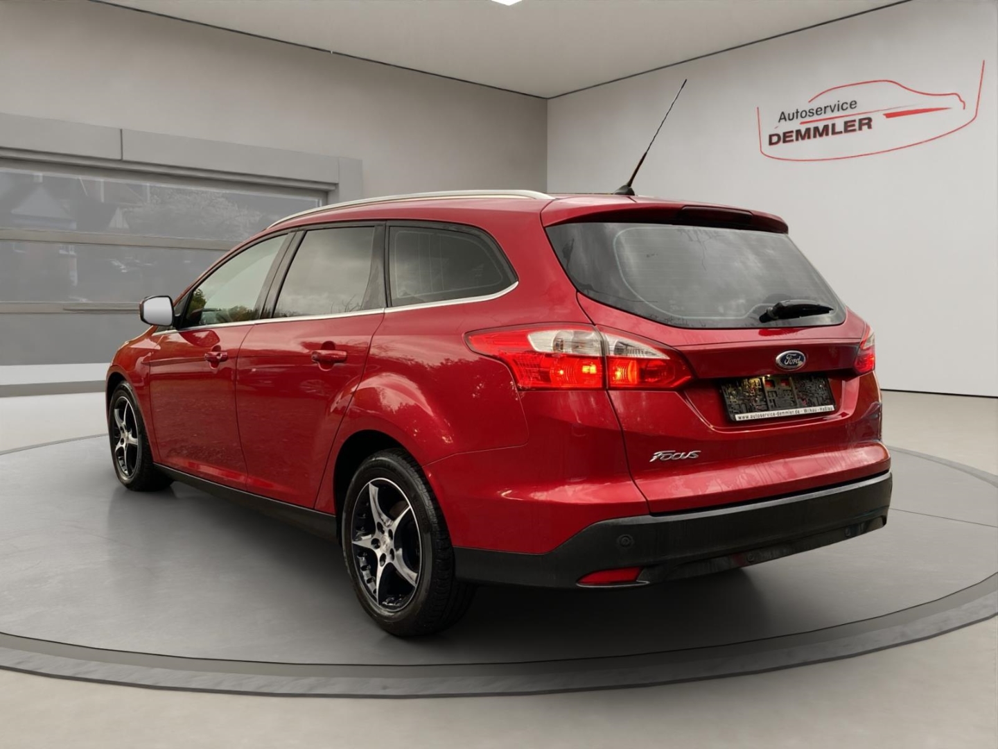 Ford Focus Champions Edition,Navi,Climatronic,Winter-P., candy-rot metallic – Bild 7