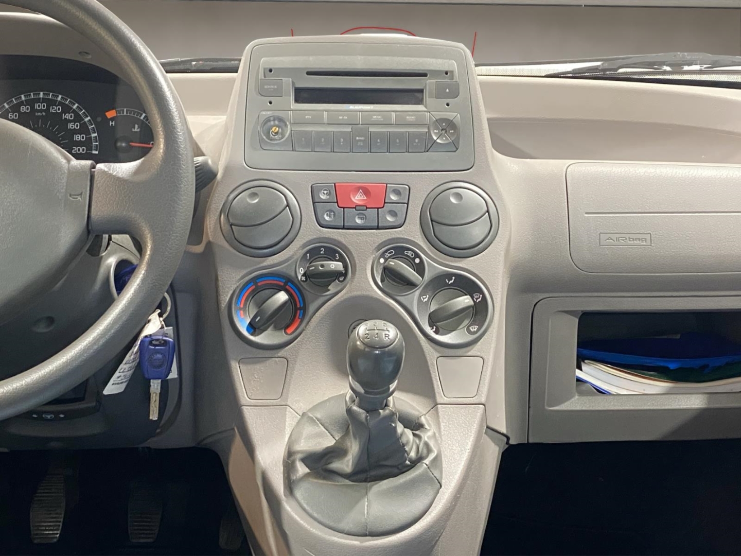 Fiat Panda 1.1 8V Active, Klimaanlage, bossa nova blau – Bild 14