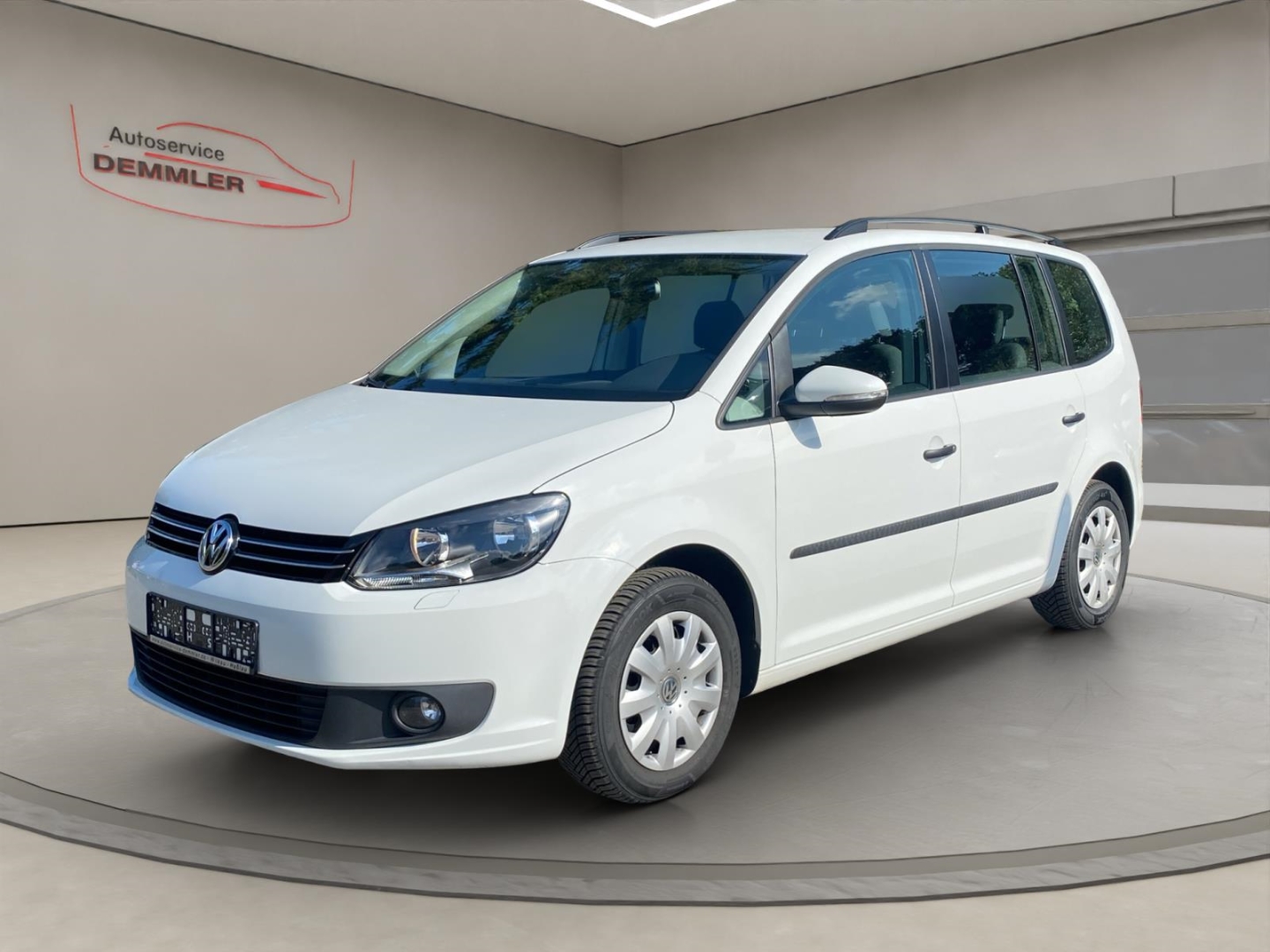 VW Touran AHK,Climatronic,Sitzheizung,PDC,7-Sitzer, pure white (weiss)