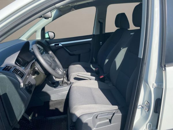 VW Touran AHK,Climatronic,Sitzheizung,PDC,7-Sitzer, pure white (weiss) – Bild 9
