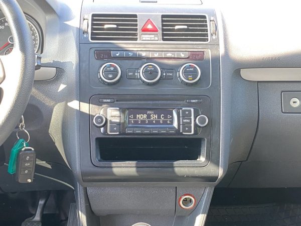 VW Touran AHK,Climatronic,Sitzheizung,PDC,7-Sitzer, pure white (weiss) – Bild 14