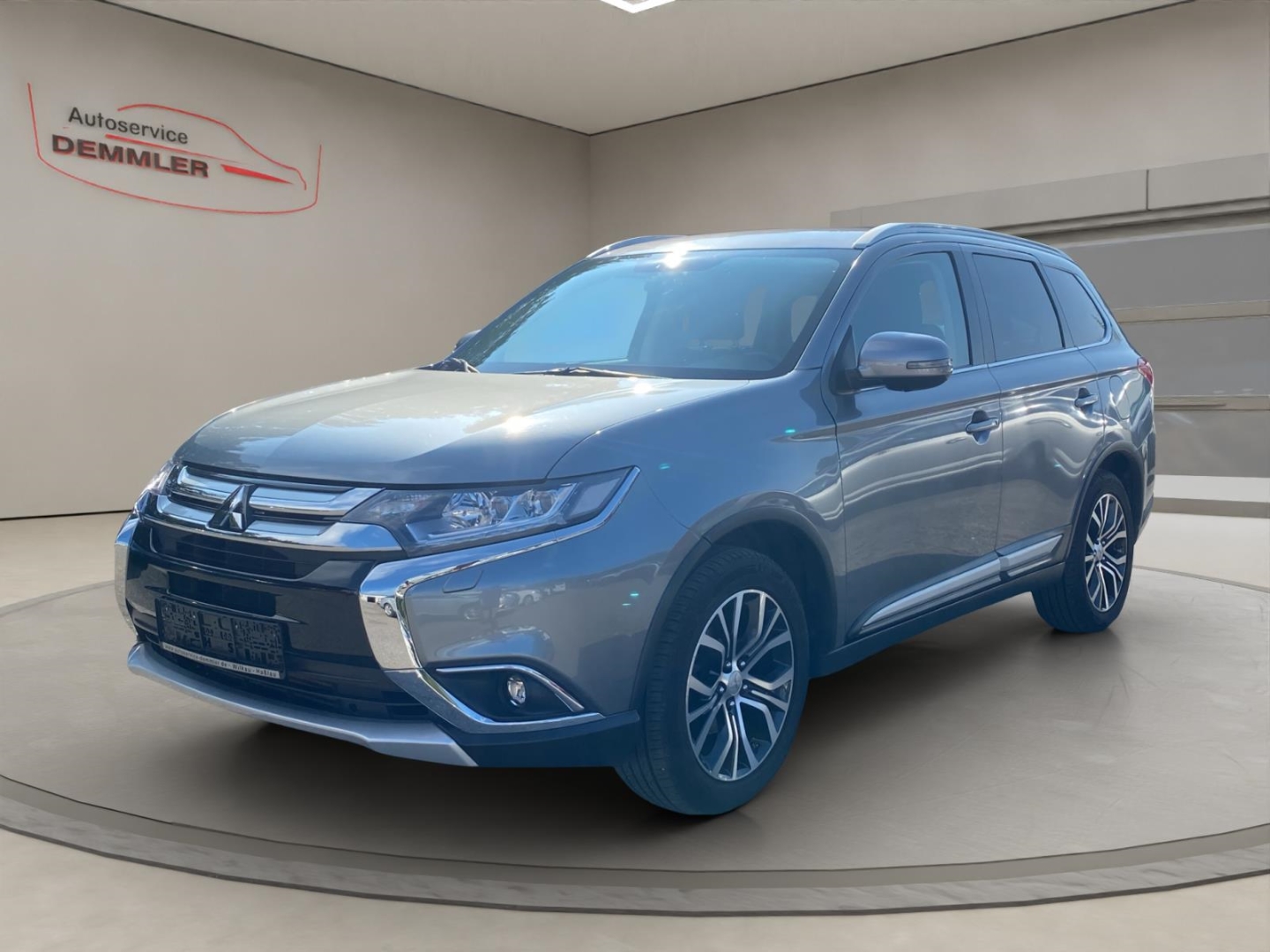 Mitsubishi Outlander Edition+ 4WD,LED,Climatronic,Tempomat,Rückfahrkamera, Sitzheizung, platinum-grau (m)