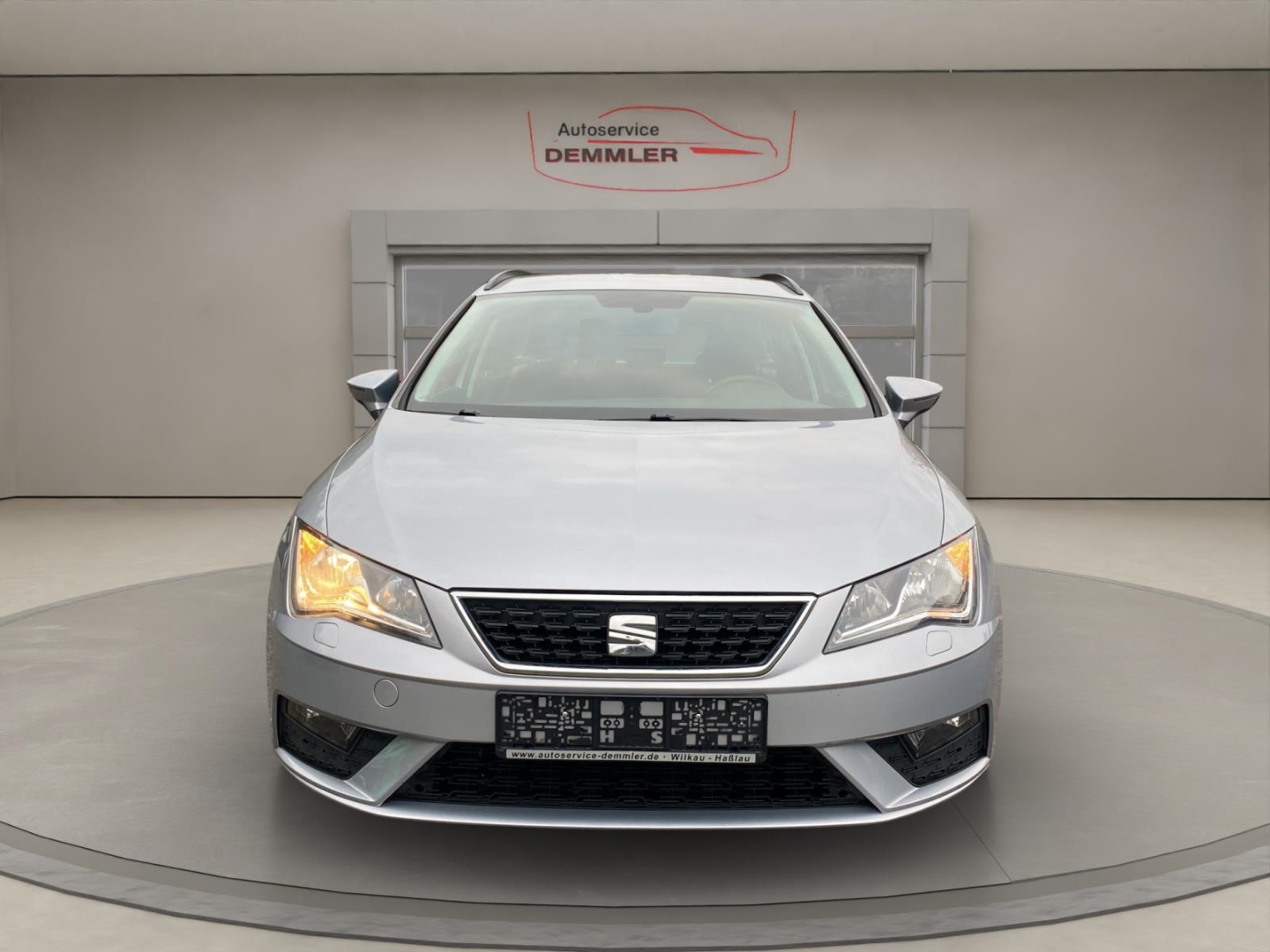 Seat Leon ST, Klimaautomatik, Tempomat, Sitzheizung, PDC, urban silber – Bild 2