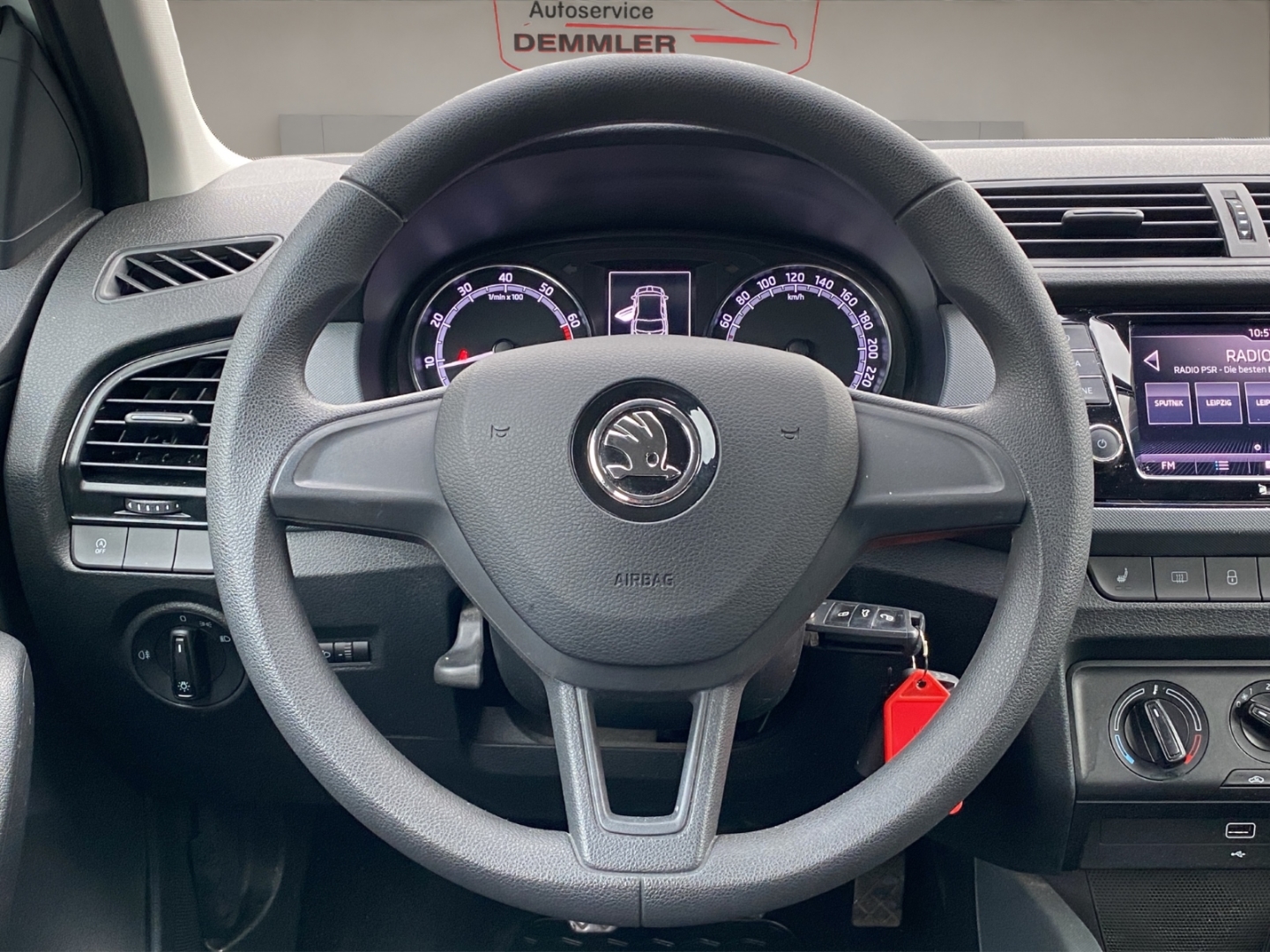 Skoda Fabia Cool Plus, Klimaanlage, Sitzheizung, laser-weiss – Bild 10