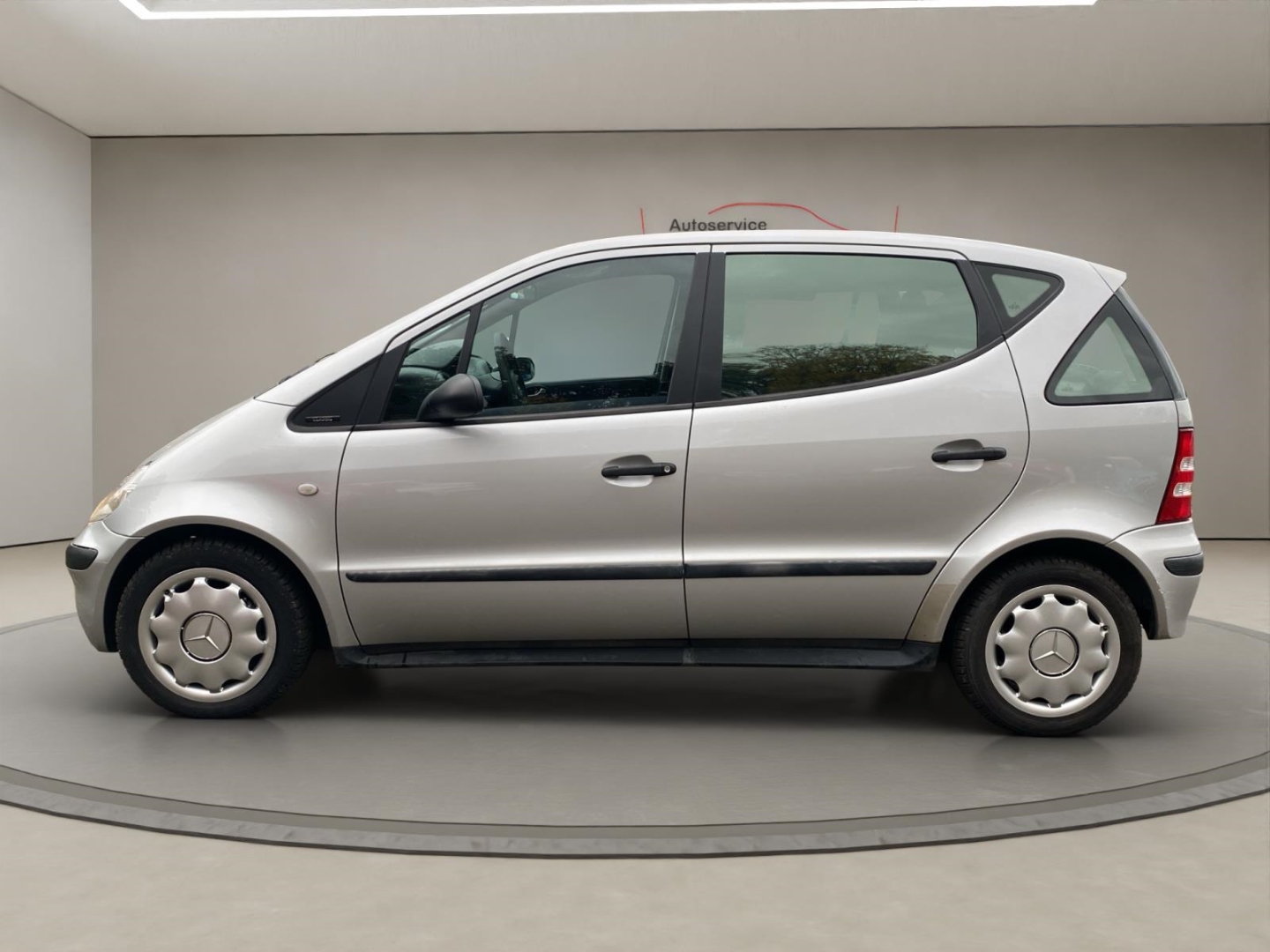 Mercedes-Benz A 160 A-Klasse, Klimaanlage, polarsilber - metalliclack – Bild 8