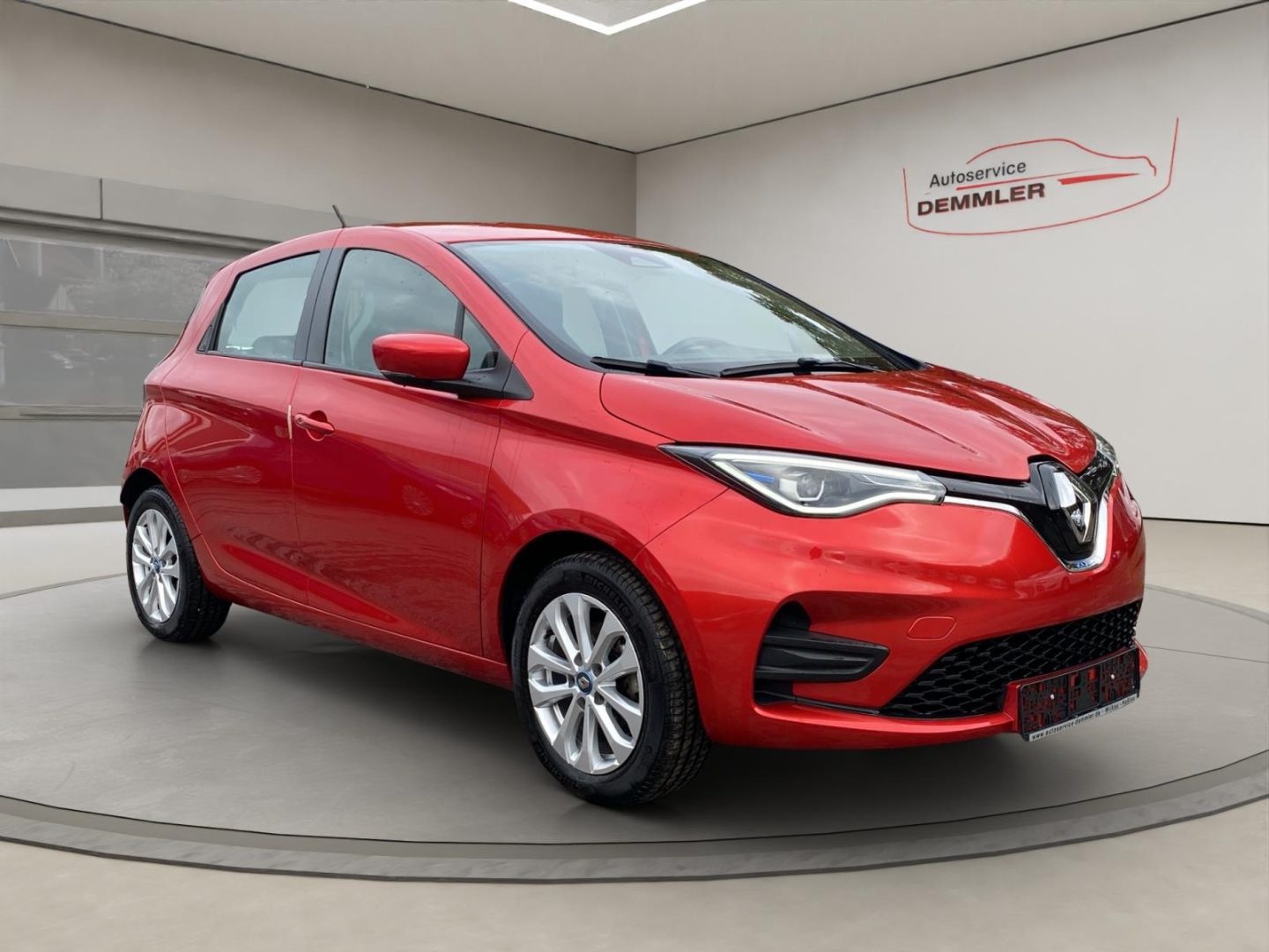 Renault ZOE Klima,Tempomat,Winter-P.,Appel-CarPlay,Mietbatterie, feuerrot – Bild 3