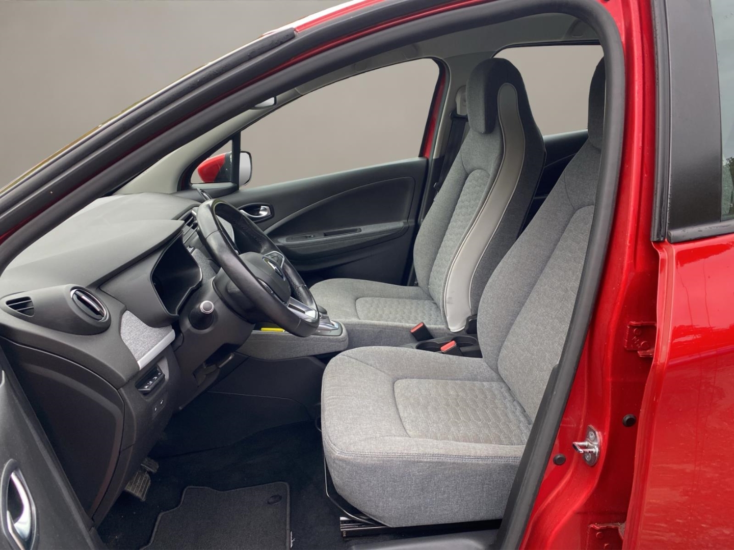 Renault ZOE Klima,Tempomat,Winter-P.,Appel-CarPlay,Mietbatterie, feuerrot – Bild 9