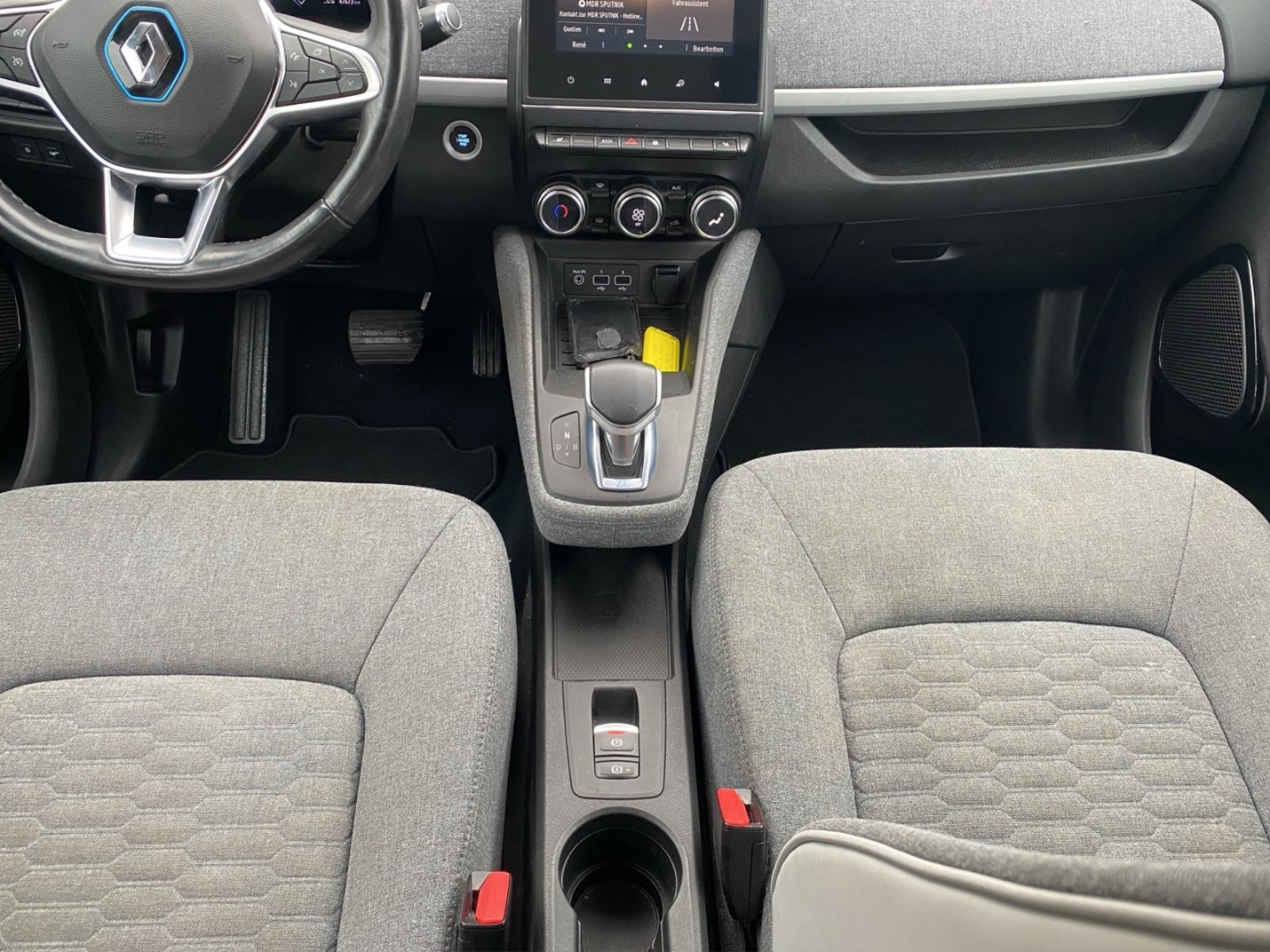 Renault ZOE Klima,Tempomat,Winter-P.,Appel-CarPlay,Mietbatterie, feuerrot – Bild 13