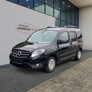 Mercedes-Benz Citan Kombi 111 CDI lang, dravitschwarz metallic