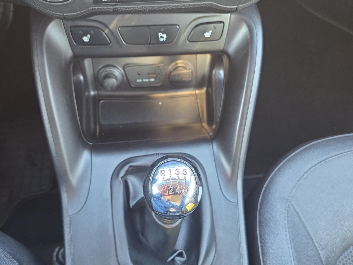 Hyundai ix35 FIFA World Cup Edition AWD,AHK,Tempomat,Sitzheizung, steel gray / met (grau) – Bild 16