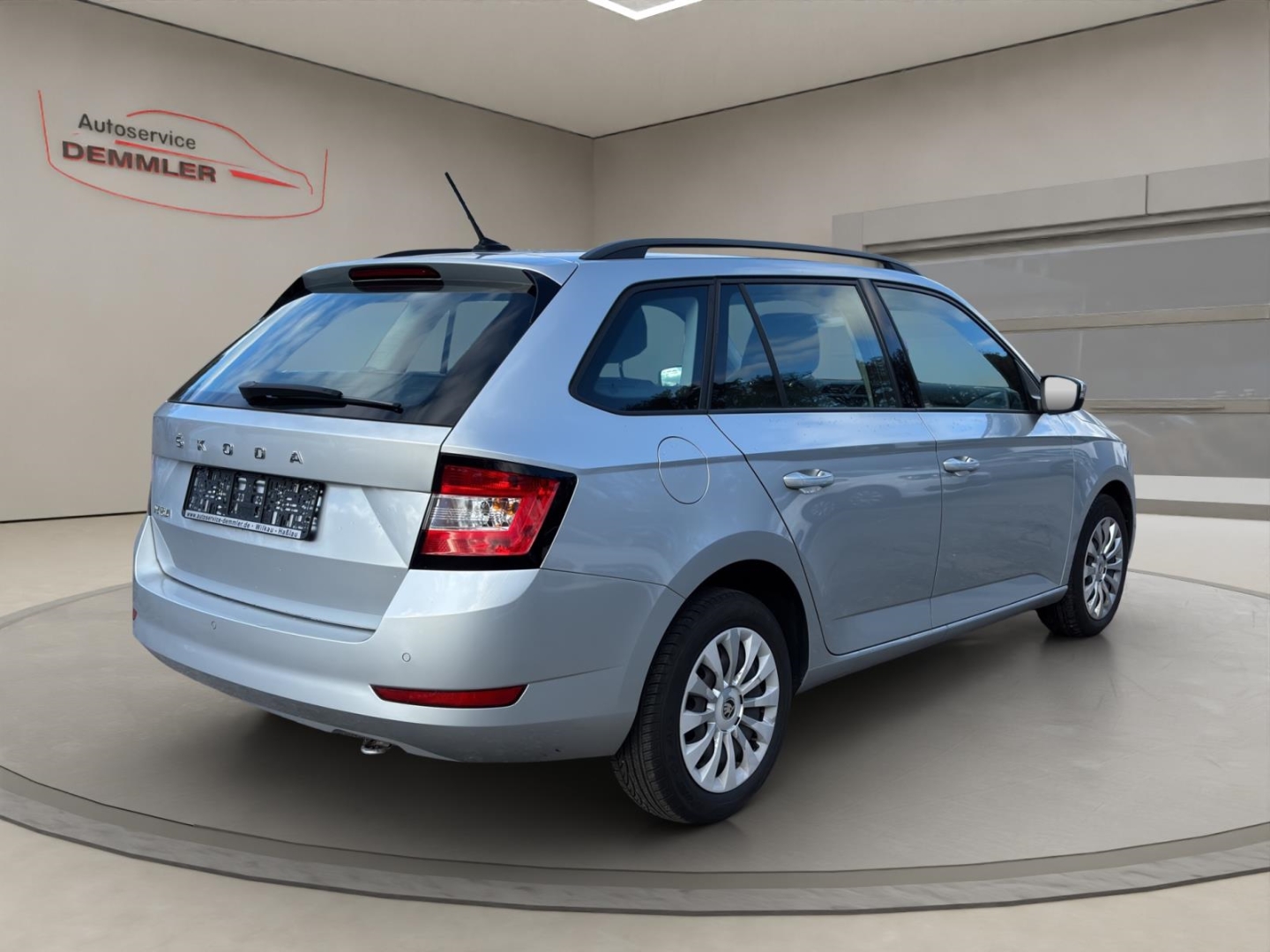 Skoda Fabia Combi, Climatronic, Sitzheizung, Tempomat, brilliant-silber metallic – Bild 5