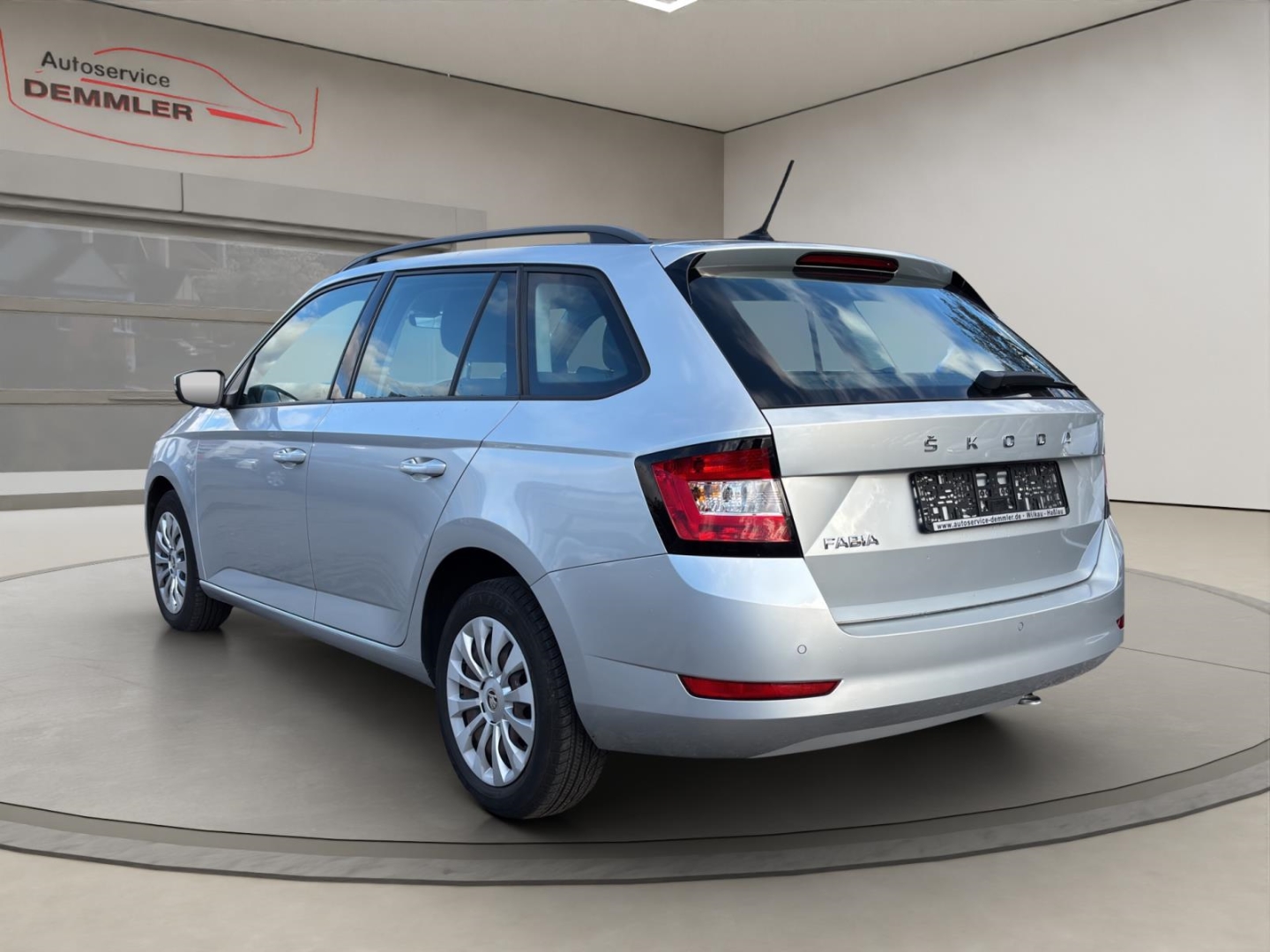 Skoda Fabia Combi, Climatronic, Sitzheizung, Tempomat, brilliant-silber metallic – Bild 7